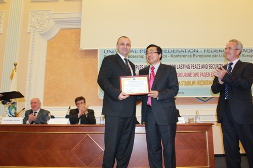 Ministar Petrović  Ambasador mira