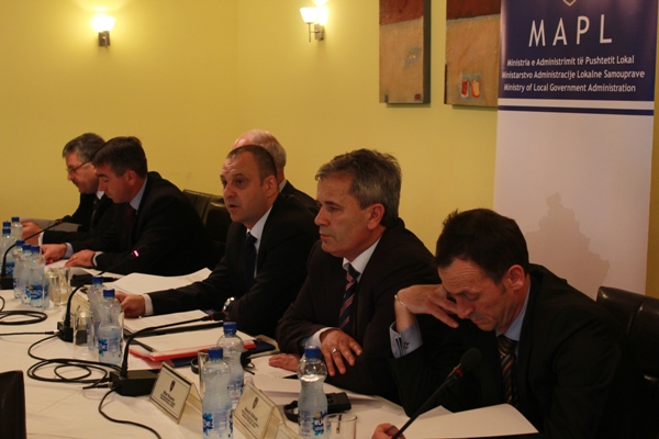 Ministarstvo administracije lokalne samouprave  održalo prvi konsultativni sastanak  “Strategija lokalnog upravljanja za period 2013 – 2016”