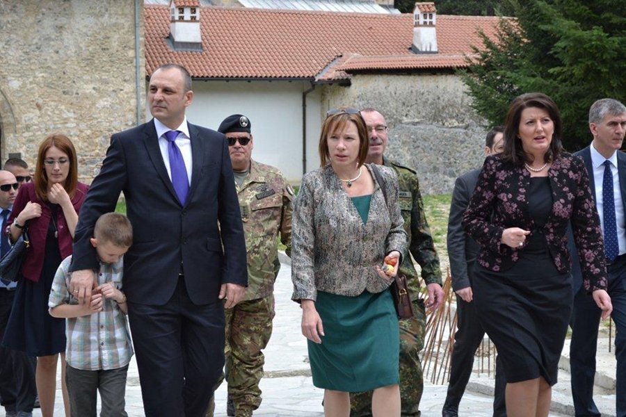 Zamenik premijera Petrović u poseti Visokim Dečanima