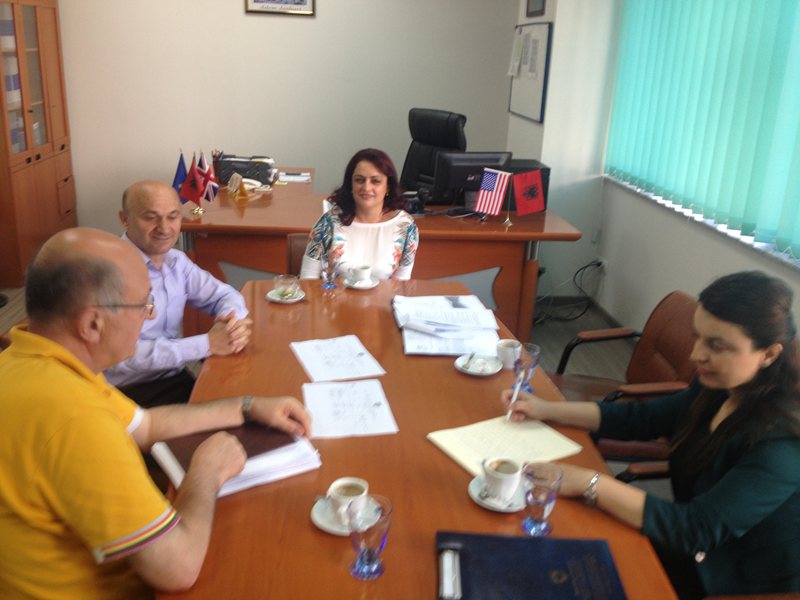 Poseta u cetri opstine Republike Kosovo /odnosno centrima za usluge gradjana