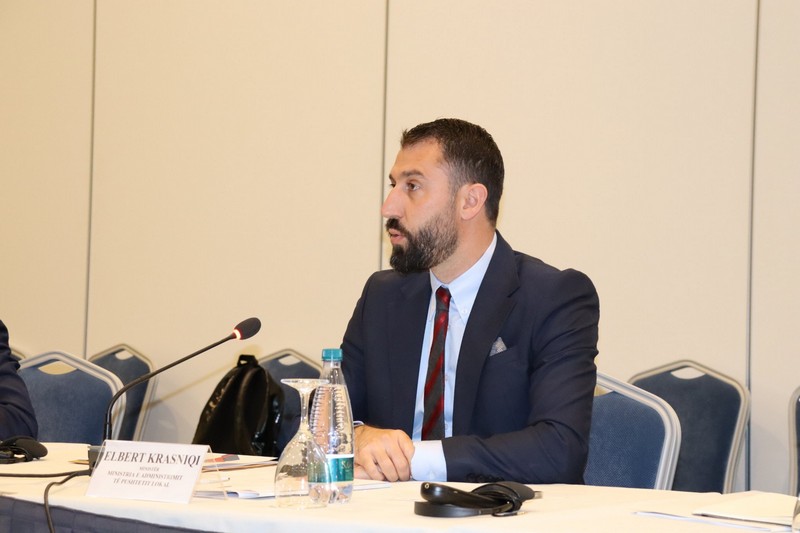 Ministar Krasniqi je na okruglom stolu u organizaciji DEMOS-a razgovarao o Zakonu o glavnom gradu Kosova, Prištini: Stepen sprovođenja i postignuti efekti