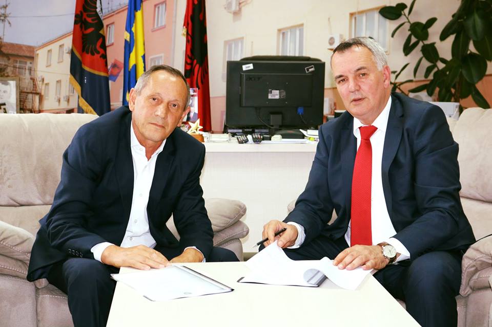 MAPL mbështetë komunën e Lipjanit për realizmin e projektit – Rregullimi i hapësirës publike në rrugën “Avdi Kelmendi” dhe Rregullimi i hapësirës publike në rrugën “Haredin Bajrami” tek rrethrrotullimi për Magure