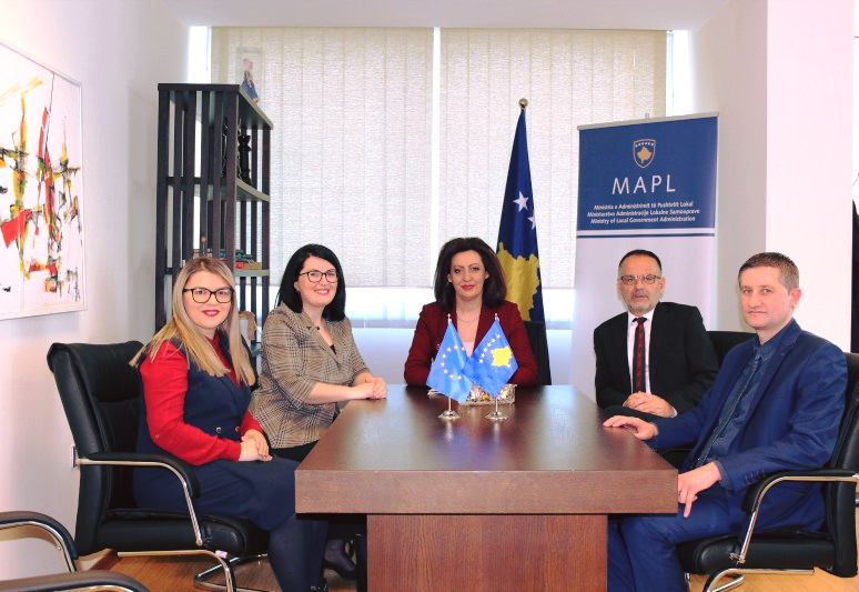 FATBARDHA EMINI ZAMENICA MINISTARKE U MALS-U