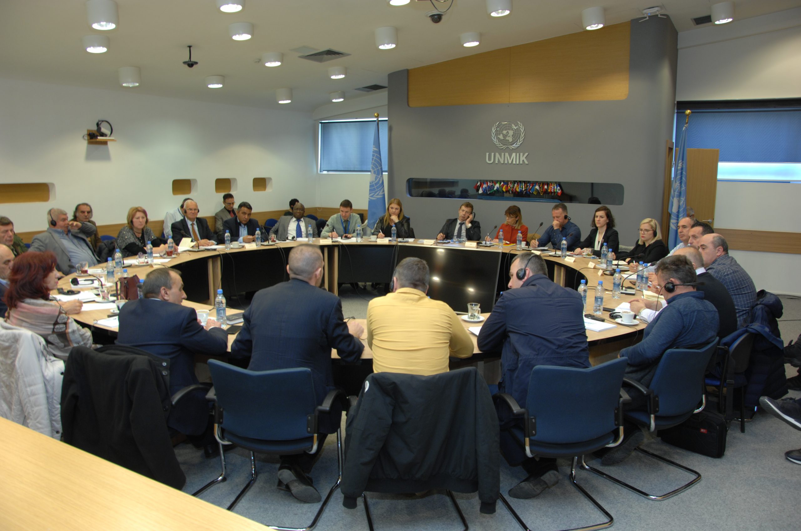 A roundtable between UNMIK, UNHCR, Ministry of Communities and Returns (MCR), Ministry of Local Government Administration and Municipal Offices for Communities and Returns (MOCR) 