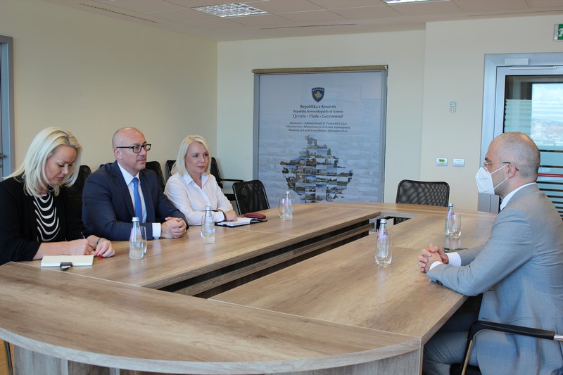 Потпредседник Владе Ракић дочекао италијанског амбасадора