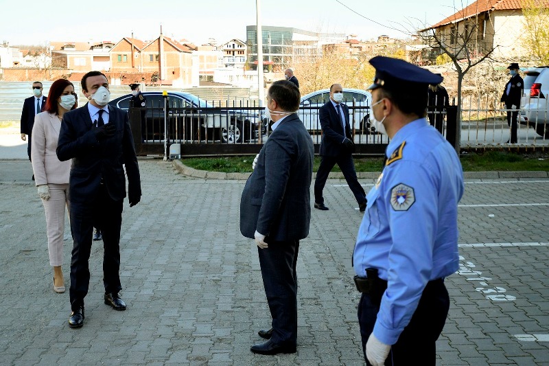 Premijer Kosova, g. Kurti i ministarka MALS-a, gđa Redžepi, posetili su opštine Mališevo, Prizren i Dragaš