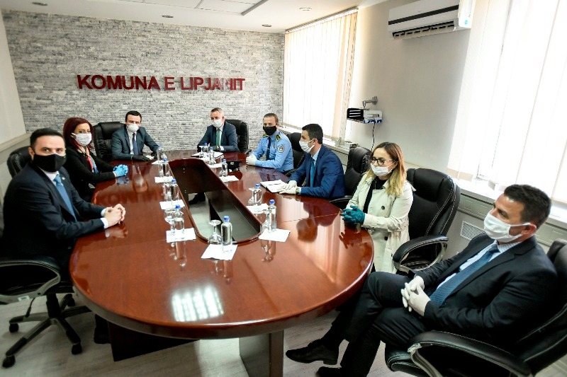 Opštine Lipjan, Vitina i Uroševac dočekale su na posetu premijera Kurtija, ministarku Redžepi i ministra Abdixhiku