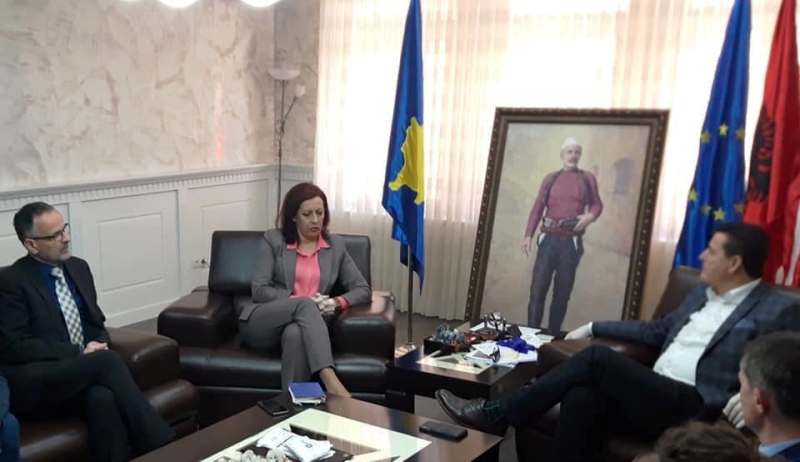 Ministraka  Redžepi je nastavila posete i podršku za kosovske opštine