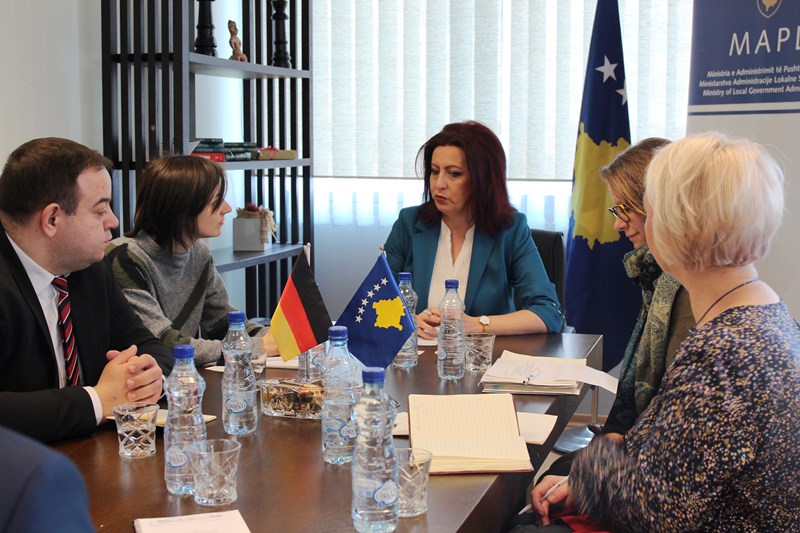 Ministarka MALS-a Emilija Redžepi dočekala je na sastanak šefa Odeljenja za ekonomsku saradnju u Ambasadi Nemačke, Anju Becky