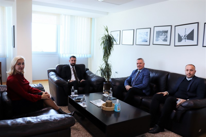 MINISTAR KRASNIQI DOČEKAO GRADONAČELNIKA OPŠTINE LIPLJAN I PREDSEDNIKA ASOCIJACIJE KOSOVSKIH OPŠTINA IMRI AHMETIJA
