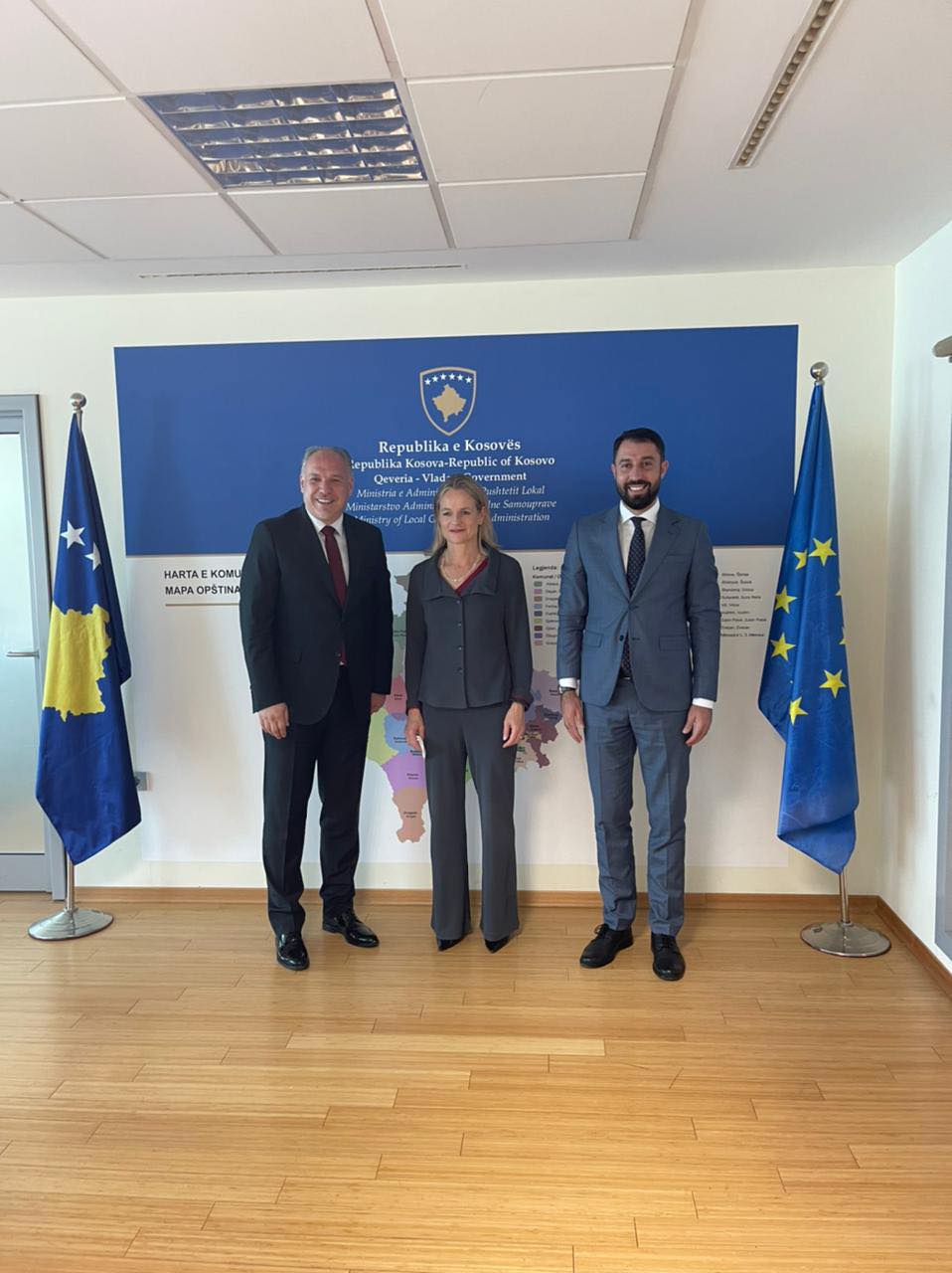 IZVESTILAC ZA KOSOVO U EVROPSKOM PARLAMENTU GĐA. VIOLA VON CRAMON TAUBADEL SASTALA  SE SA MINISTROM G. KRASNIQI I MINISTROM G. DAMKA