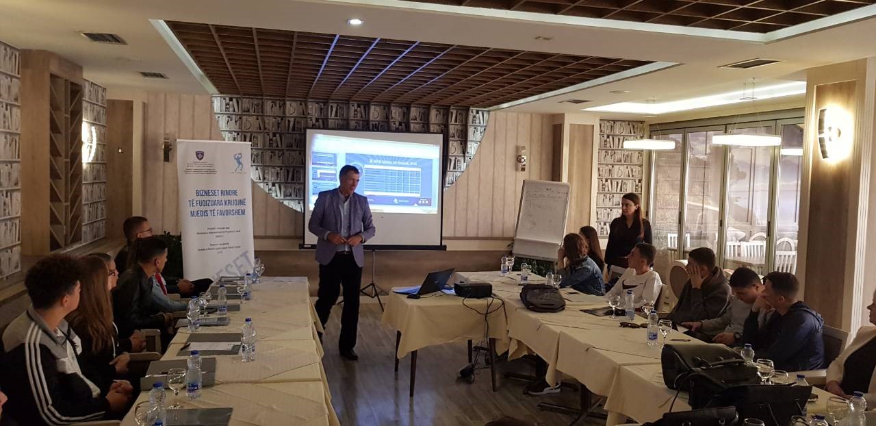 MAPL, monitoron zbatimin e projektit të OJQ-së “Youth Center Lipjan”-LYC