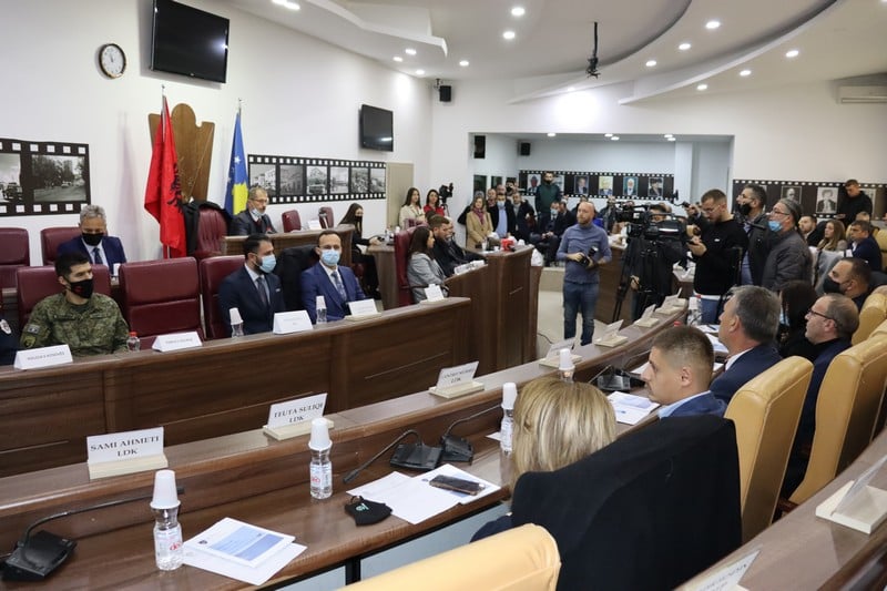 Ministar Krasniqi učestvovao je na sednici inaugurisanja Skupštine opštine Gnjilane