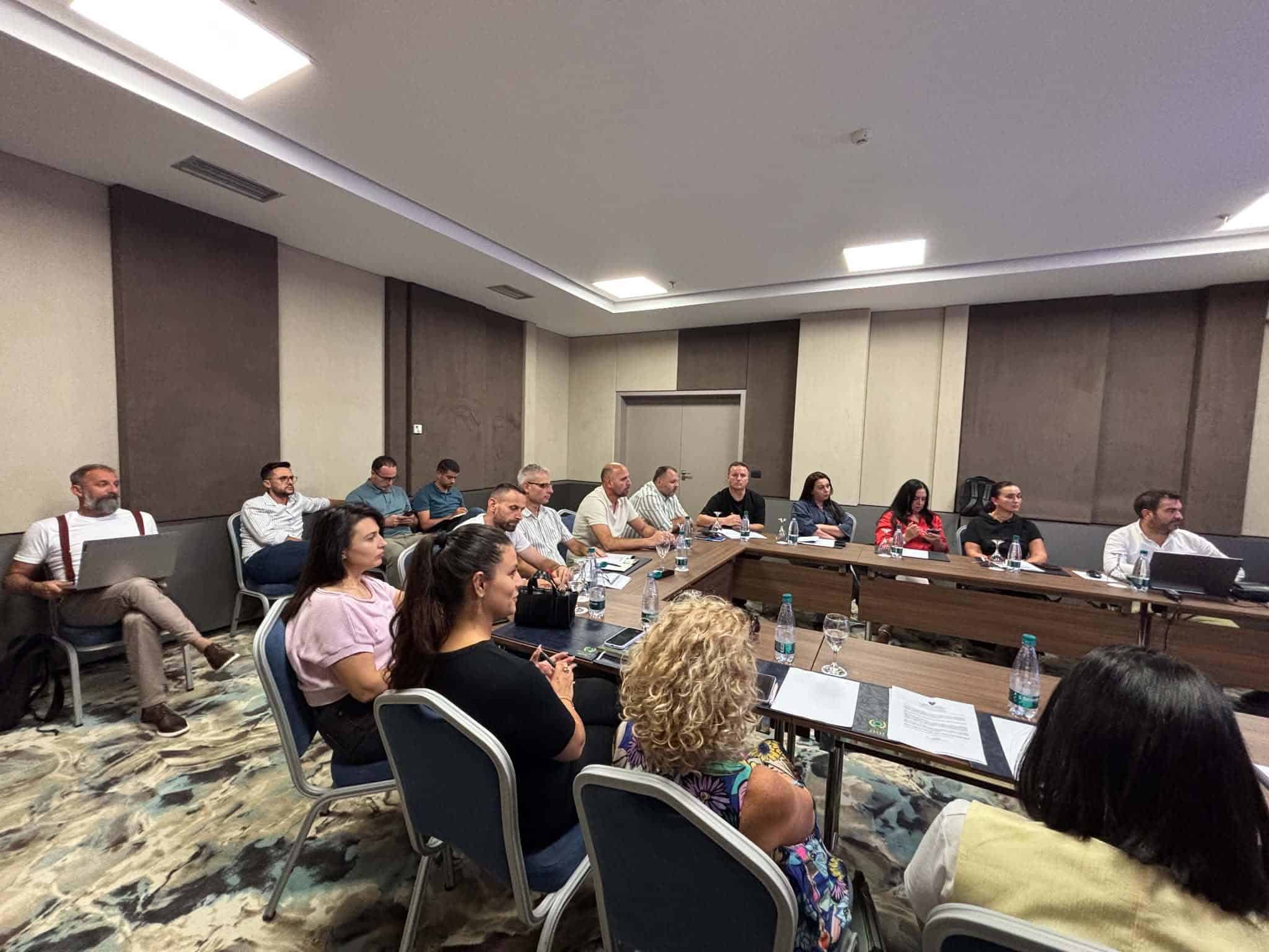 TË DHËNA MË TË QARTA, PERFORMANCË MË E MIRË KOMUNALE, SHËRBIME MË CILËSORE